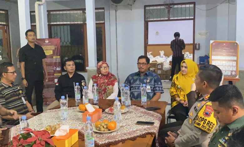 Cek Kesiapan Pemilu, Bupati Fadia Dampingi Pj Gubernur Jateng Kunjungi Kantor KPU